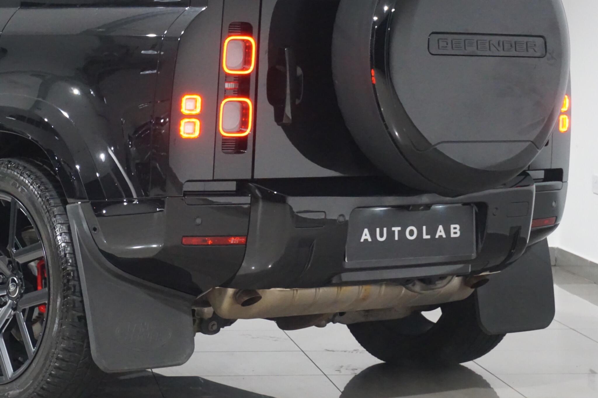 Land Rover Defender 110 3.0 P400 MHEV XS Edition SUV 5dr Petrol Auto 4WD Euro 6 (s/s) (400 ps)